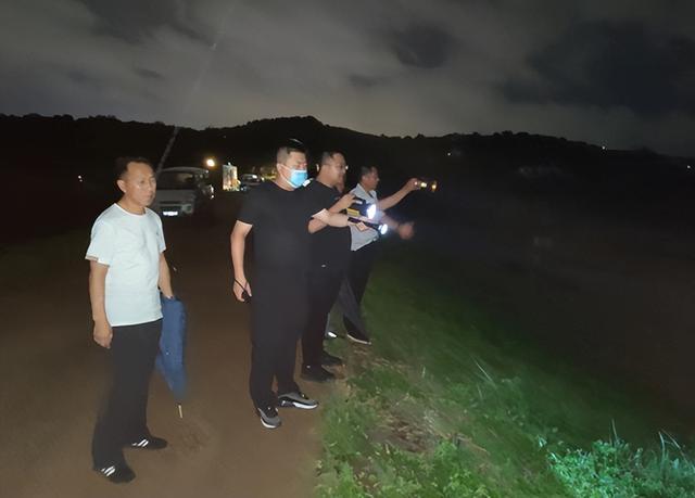 防汛物資|應急救災裝備|消防滅火裝備|水域救援裝備|消防救援裝備|多年應急裝備經(jīng)驗打造行業(yè)品牌！